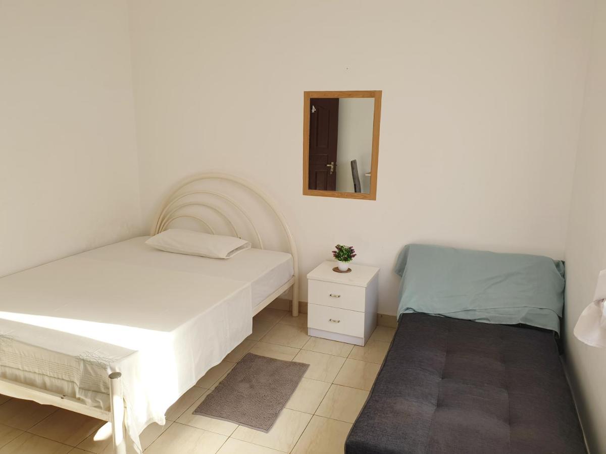 تارافال Guest House Mangui Baxu Rooms & Apartment المظهر الخارجي الصورة